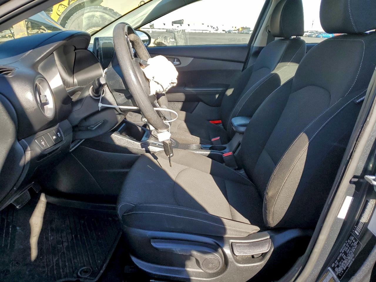 2021 KIA FORTE FE photo 7