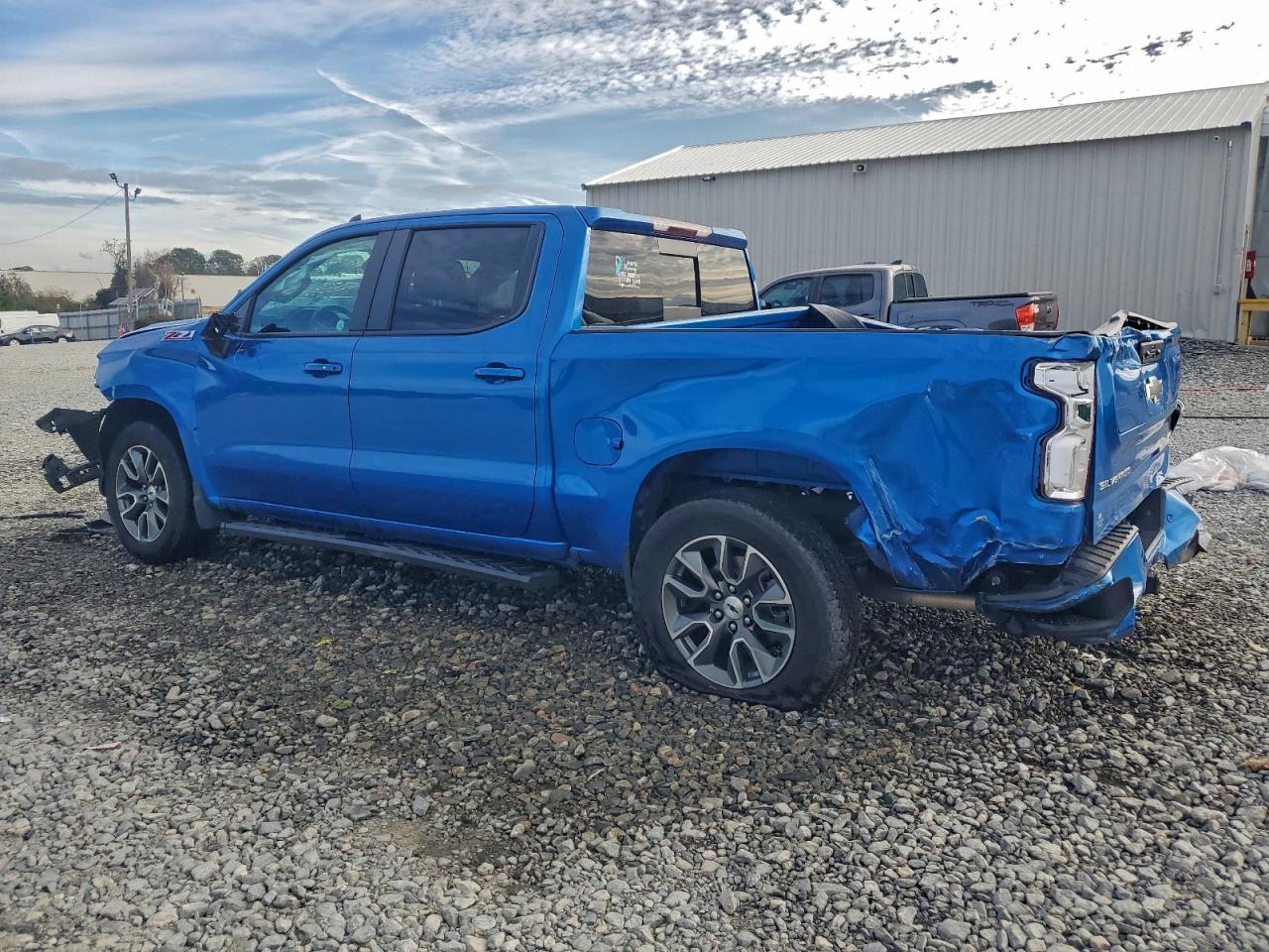 2023 CHEVROLET SILVERADO K1500 RST photo 2