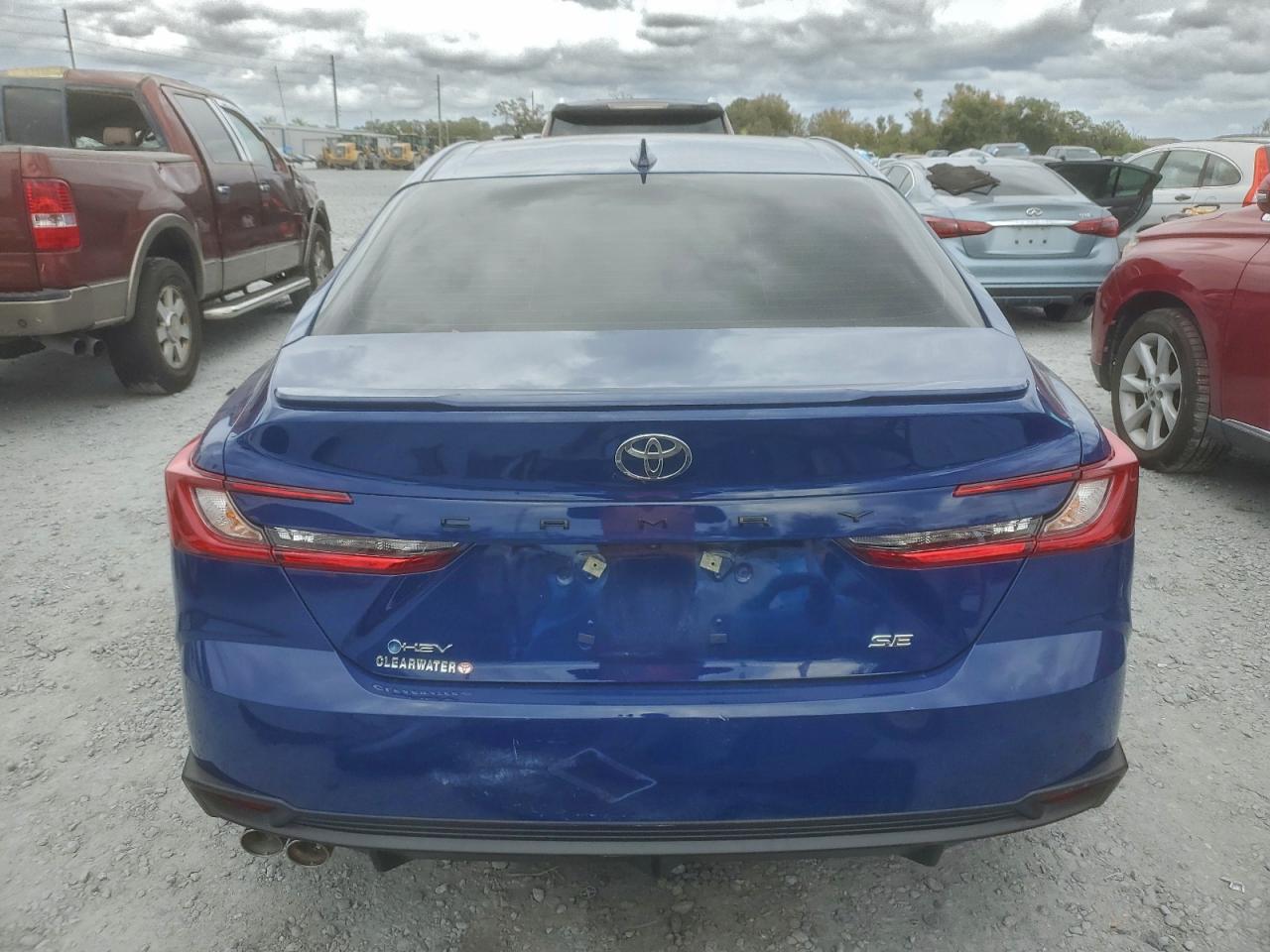 2025 TOYOTA CAMRY XSE photo 6