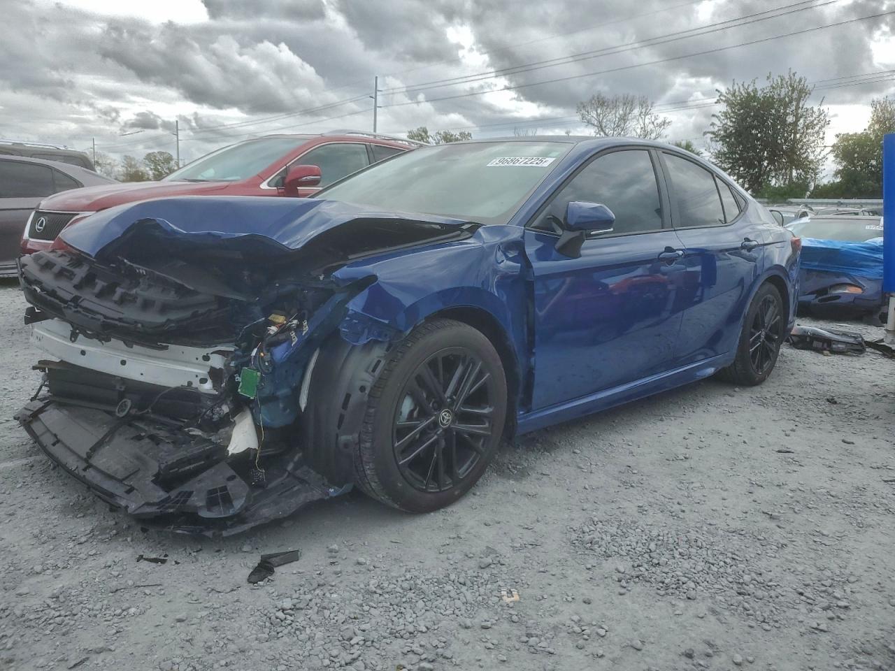2025 TOYOTA CAMRY