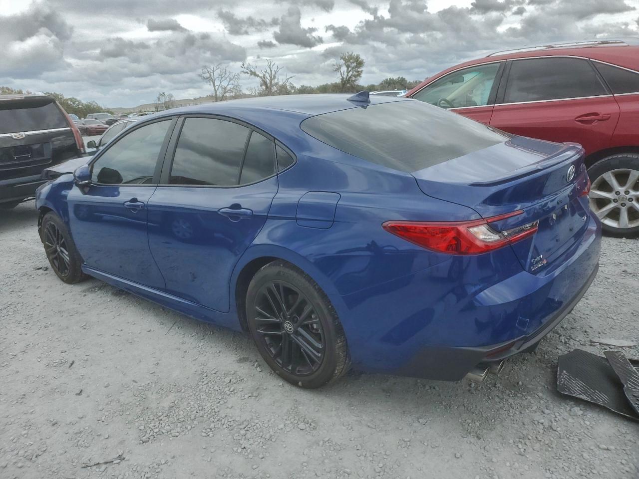 2025 TOYOTA CAMRY XSE photo 2