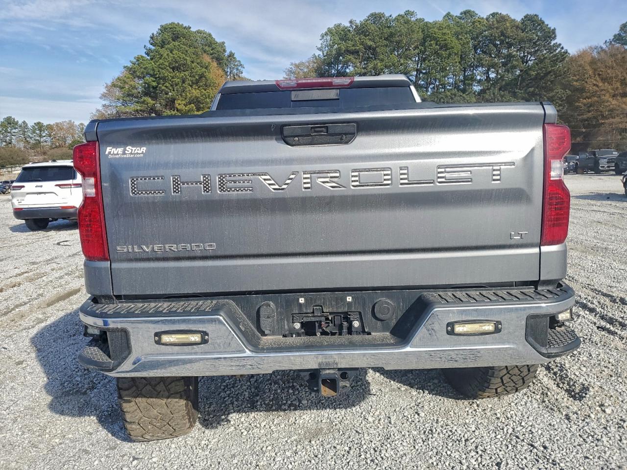 2019 CHEVROLET SILVERADO K1500 LT photo 6