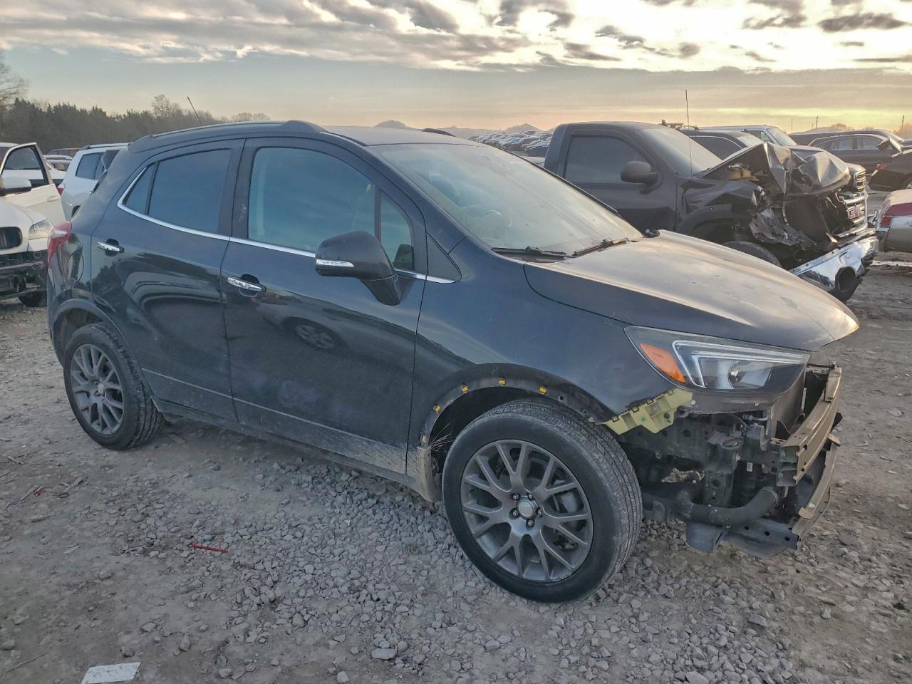 2018 BUICK ENCORE SPORT TOURING photo 4