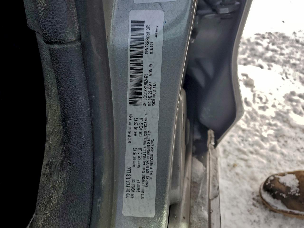2016 CHRYSLER 200 S photo 12