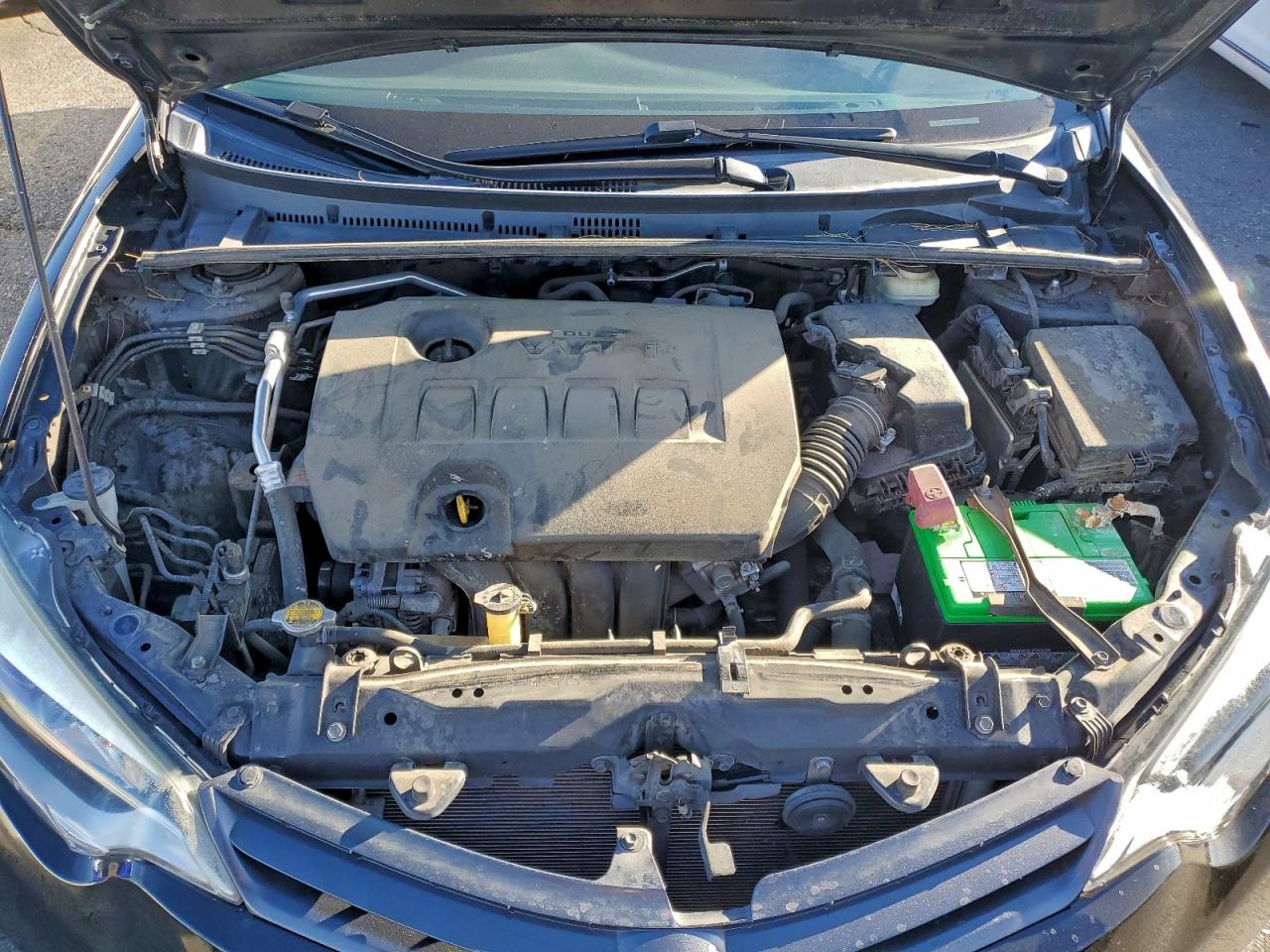 2016 TOYOTA COROLLA LE photo 11