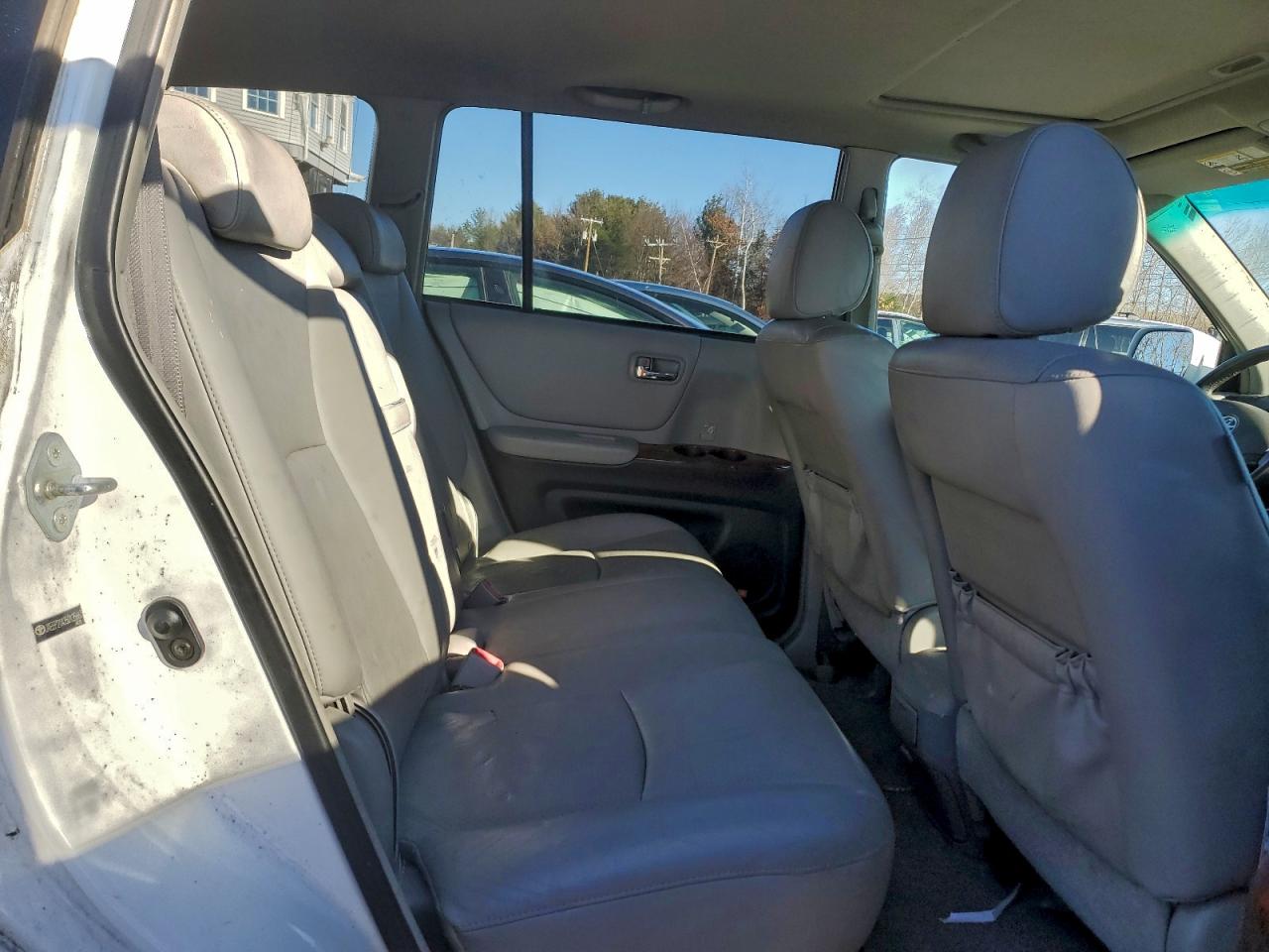 2005 TOYOTA HIGHLANDER LIMITED photo 11