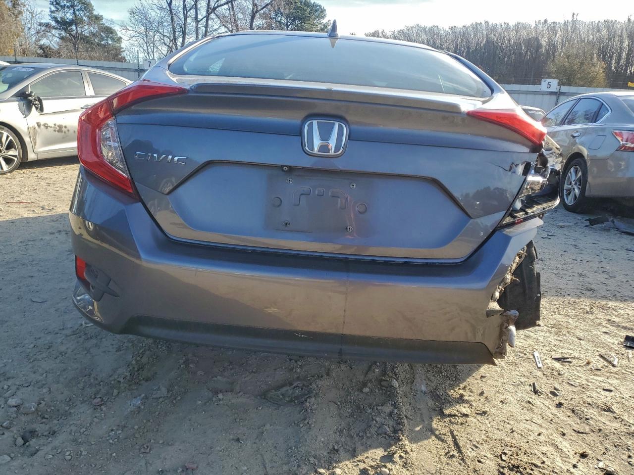 2017 HONDA CIVIC EXL photo 6