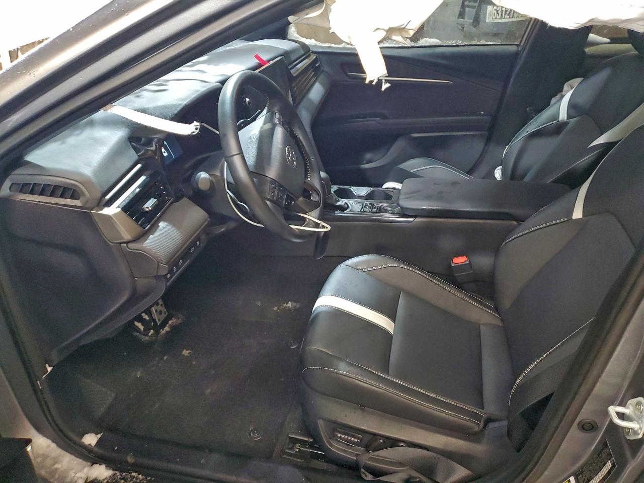 2025 TOYOTA CAMRY XSE photo 7