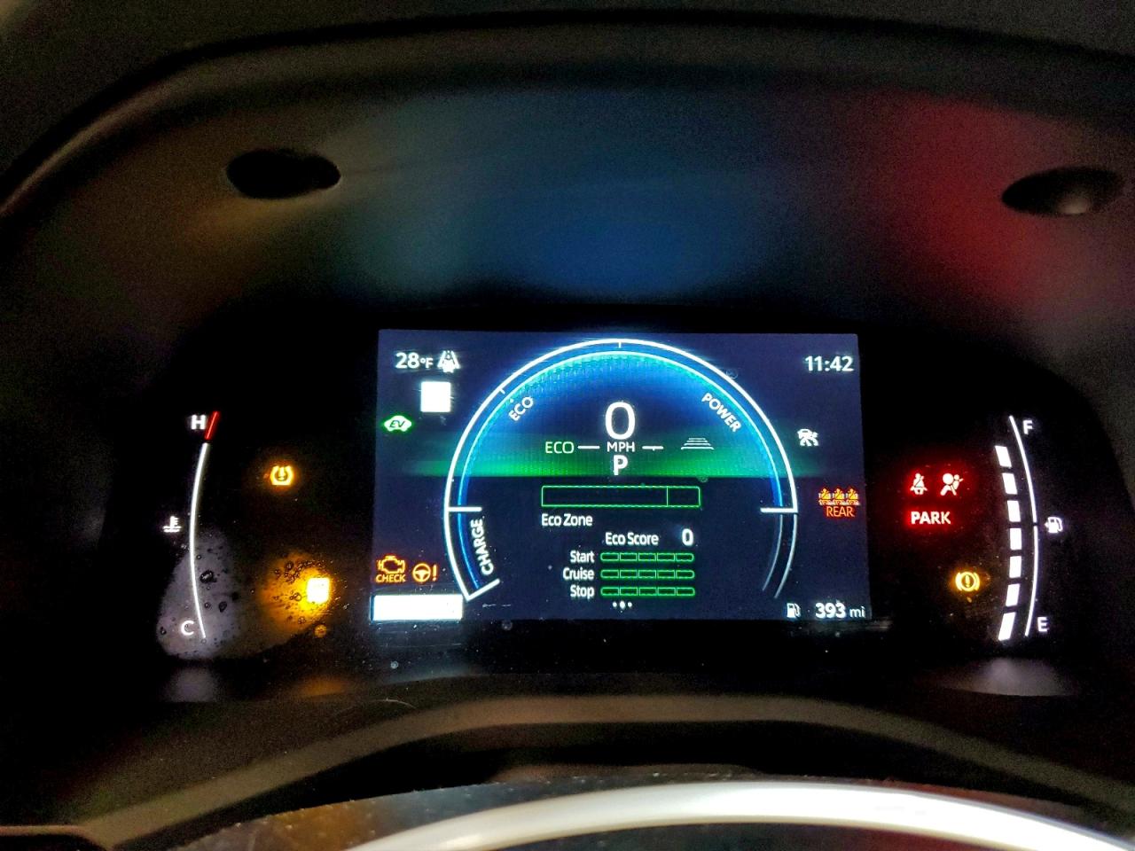2025 TOYOTA CAMRY XSE photo 9