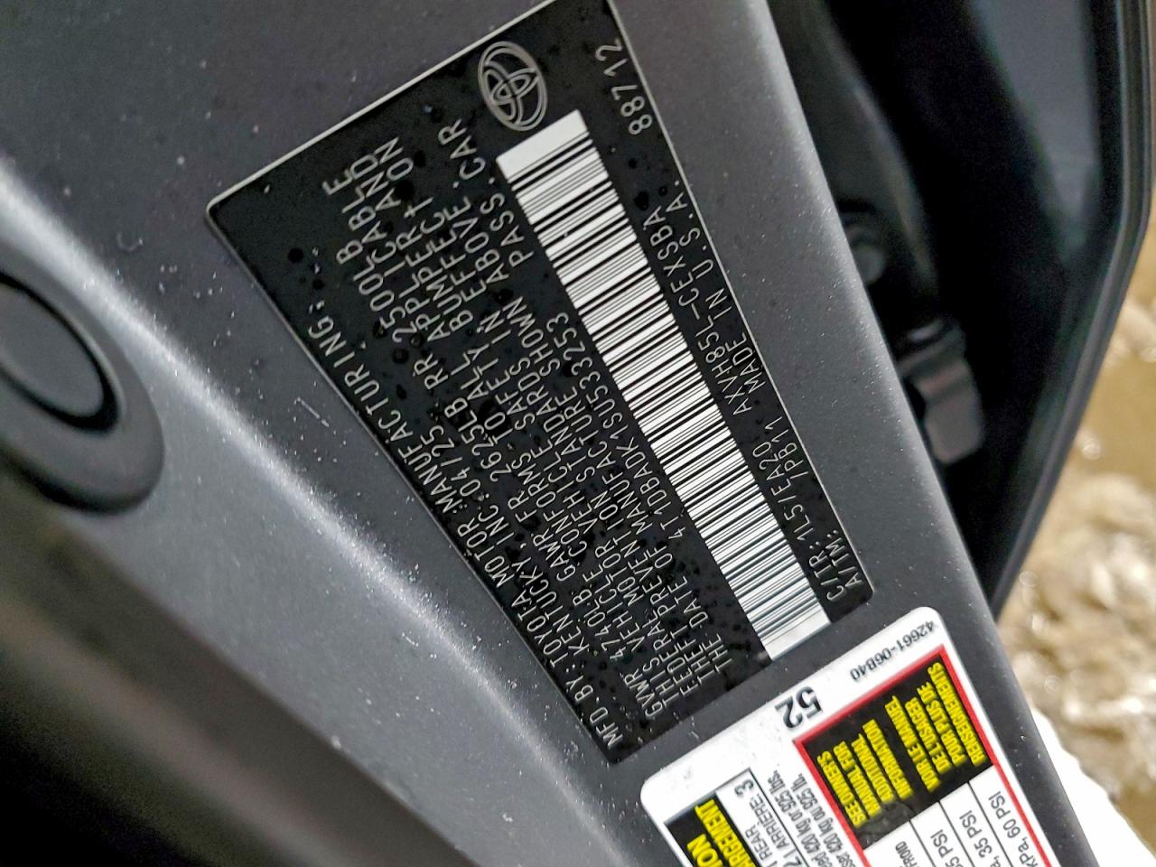 2025 TOYOTA CAMRY XSE photo 12