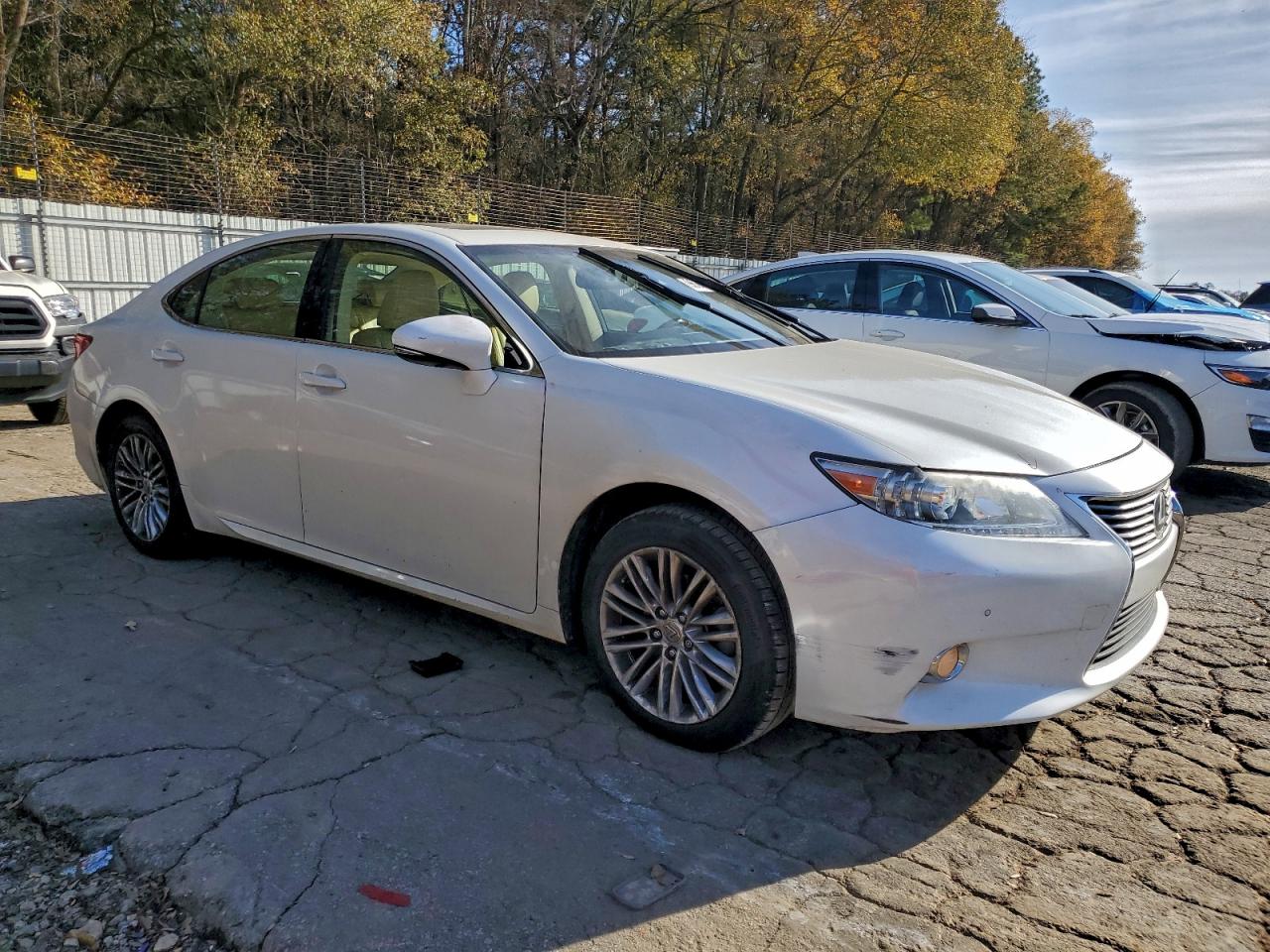 2013 LEXUS ES 350 photo 4