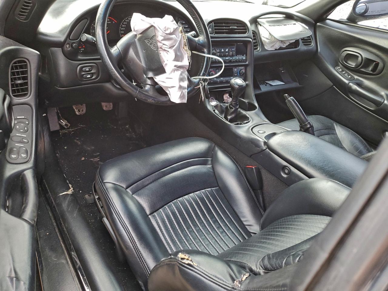 2004 CHEVROLET CORVETTE photo 8