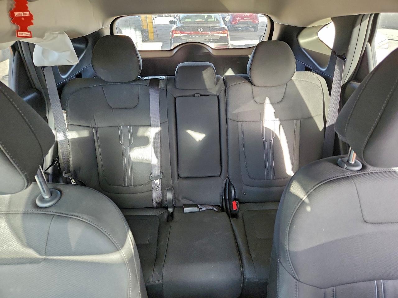 2025 HYUNDAI TUCSON SEL photo 10