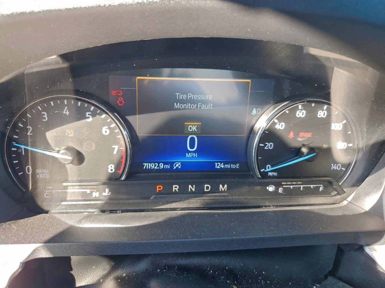 2020 FORD EXPLORER XLT photo 9