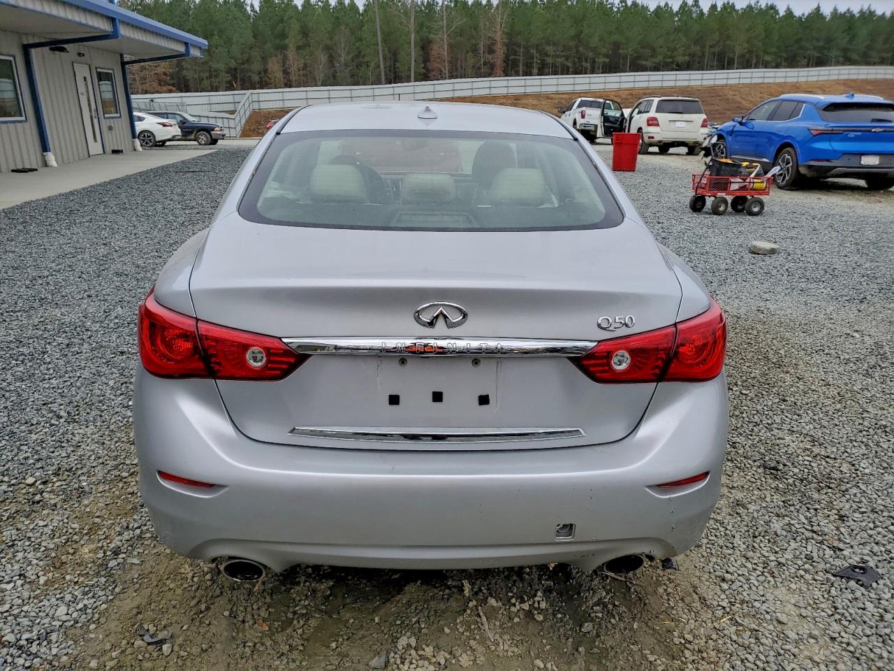 2015 INFINITI Q50 BASE photo 6