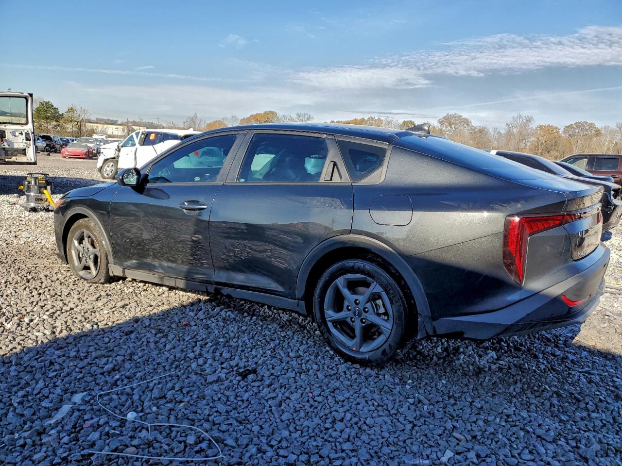 2025 KIA K4 LXS photo 2