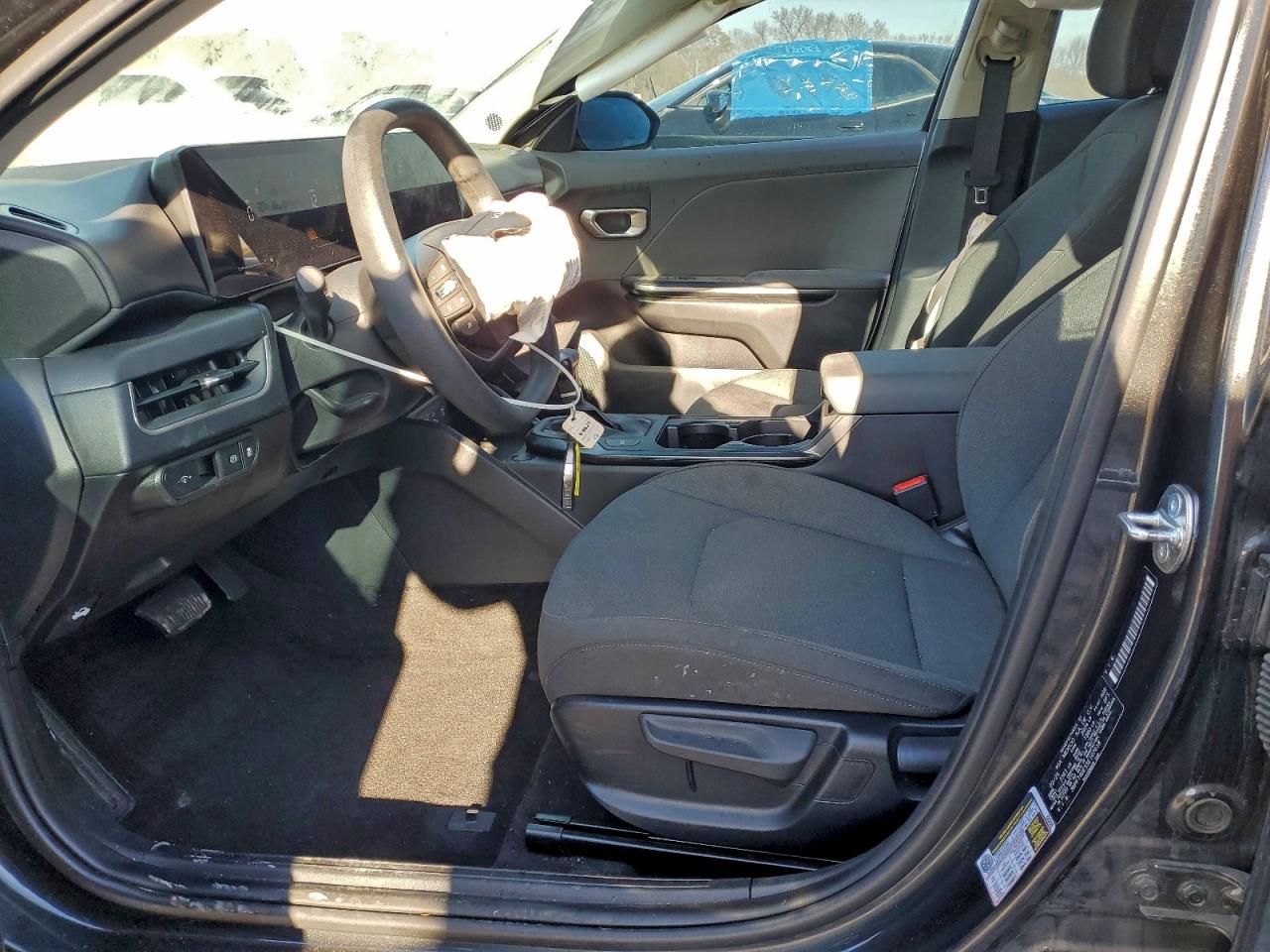 2025 KIA K4 LXS photo 7