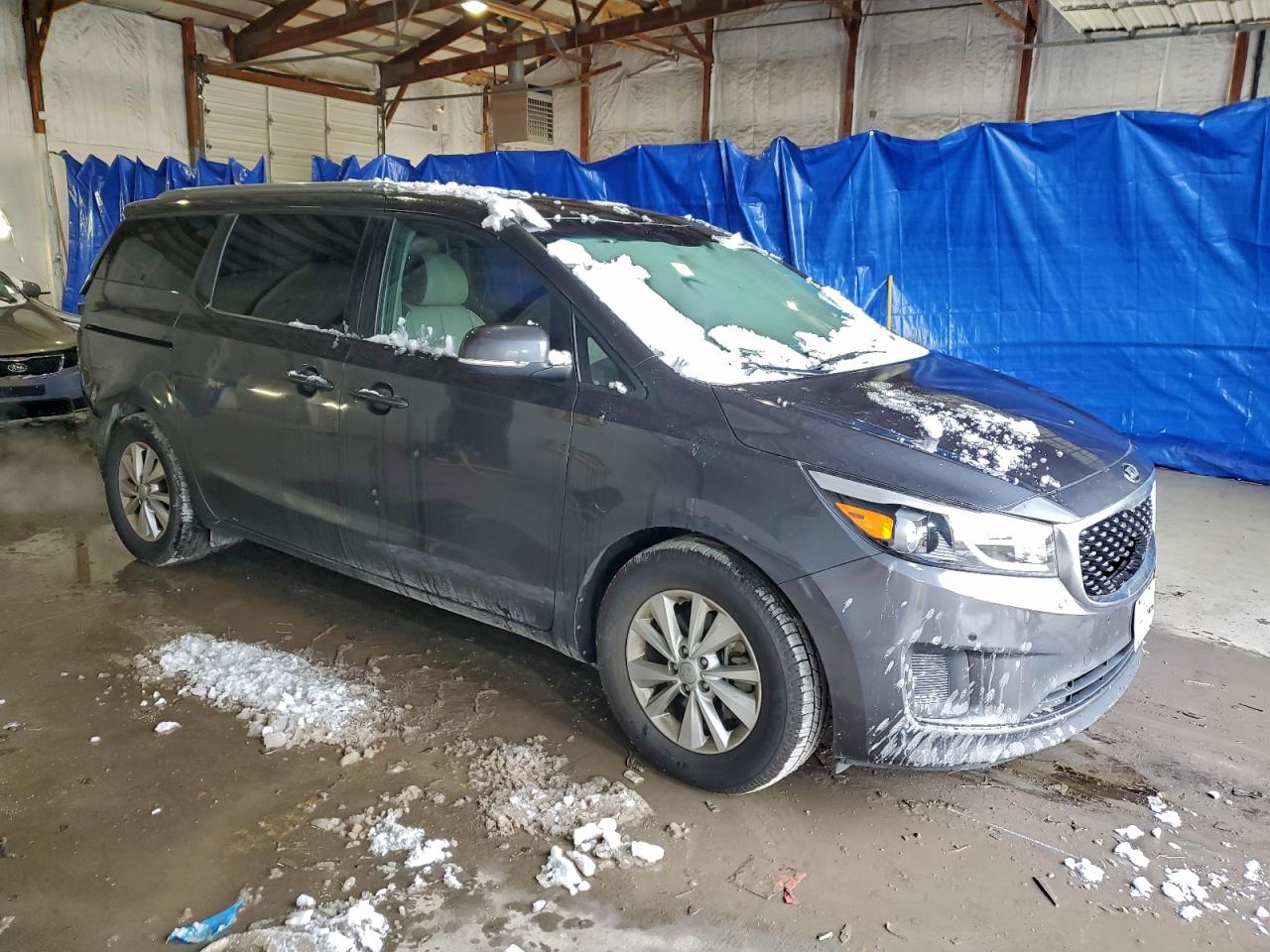 2018 KIA SEDONA LX photo 4