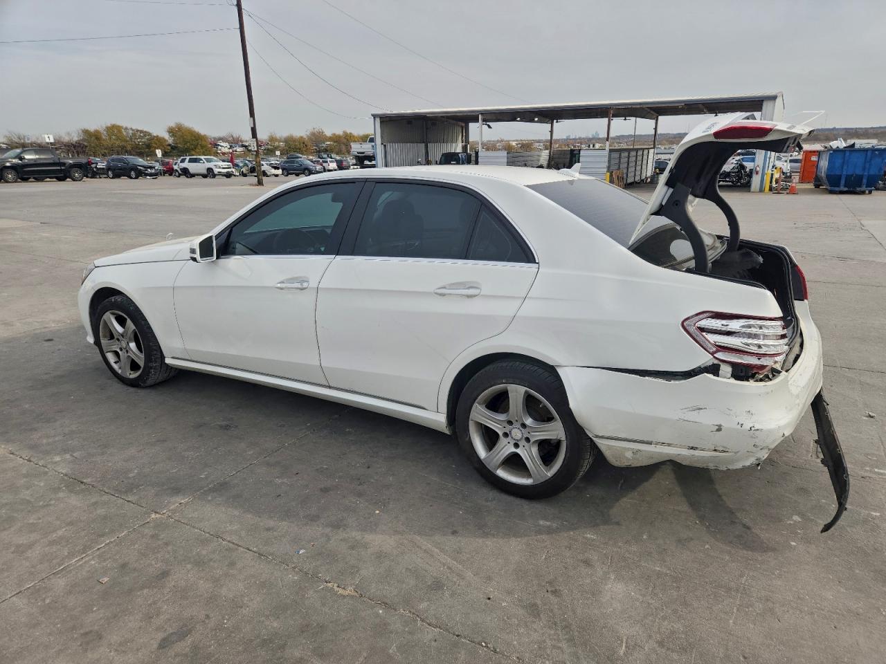 2014 MERCEDES-BENZ E 350 photo 2