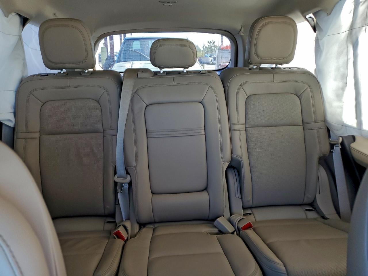 2020 LINCOLN AVIATOR RESERVE photo 10
