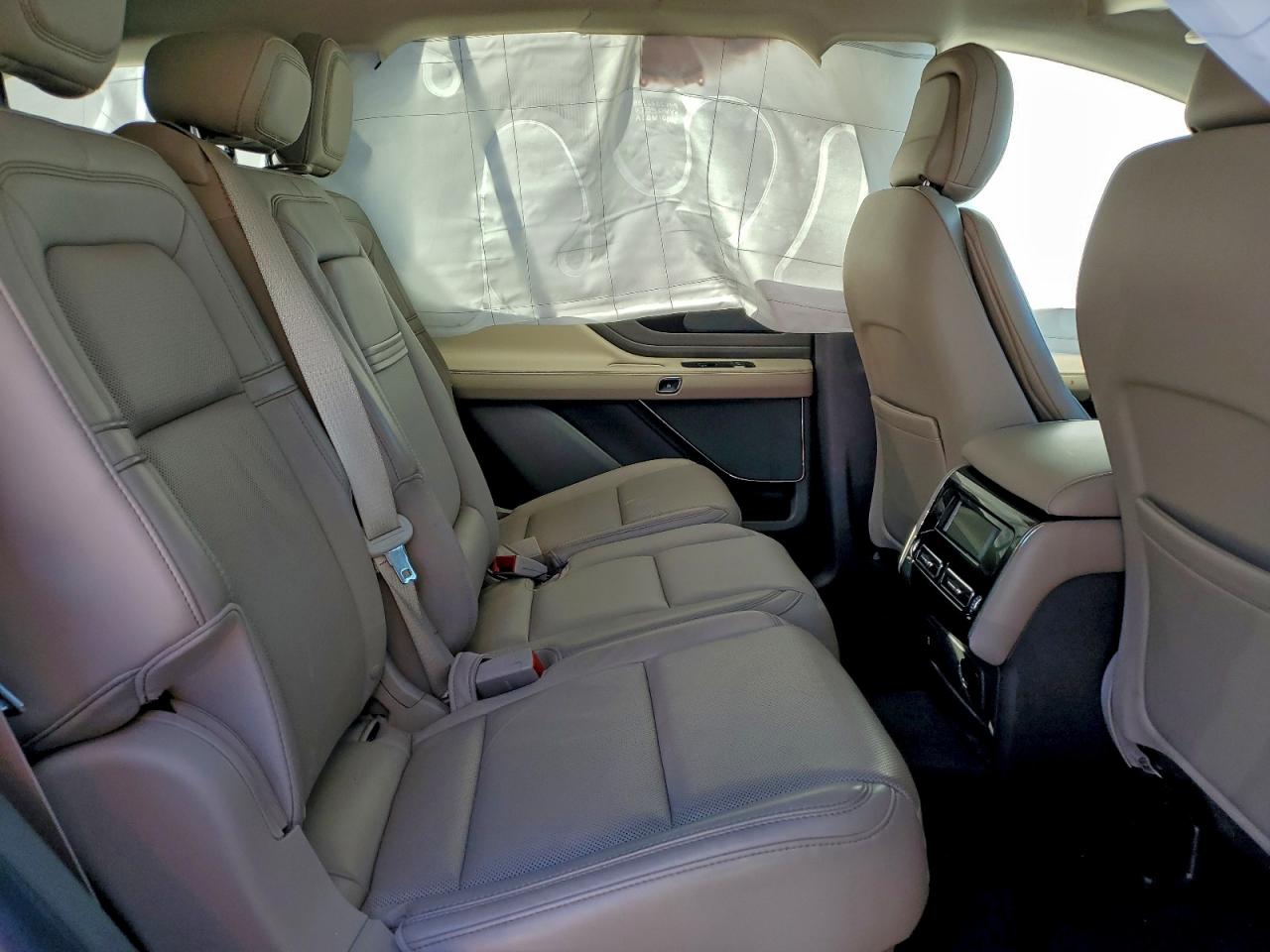 2020 LINCOLN AVIATOR RESERVE photo 11