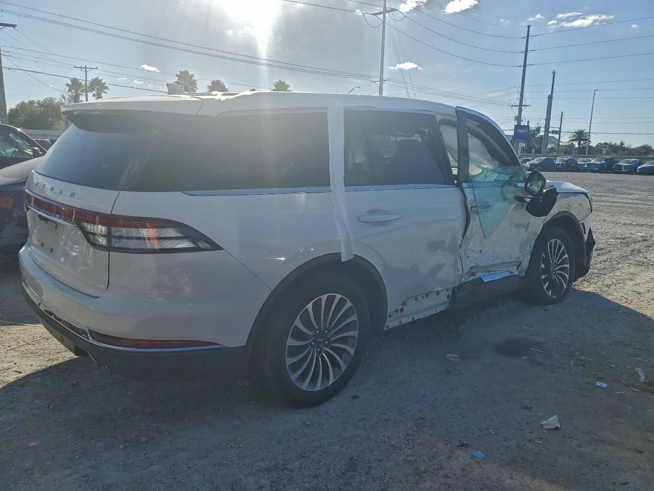 2020 LINCOLN AVIATOR RESERVE photo 3