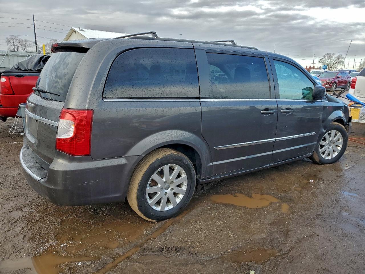 2015 CHRYSLER TOWN & COUNTRY TOURING photo 3