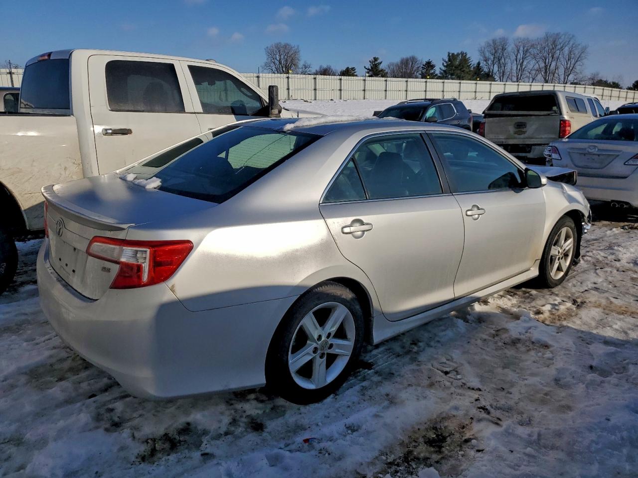 2012 TOYOTA CAMRY BASE photo 3