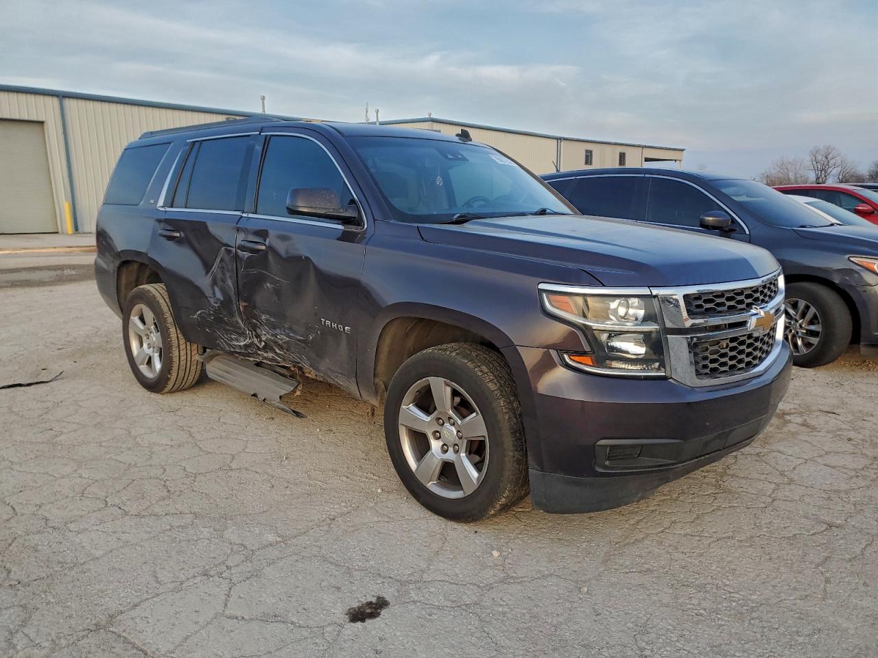 2015 CHEVROLET TAHOE K1500 LT photo 4