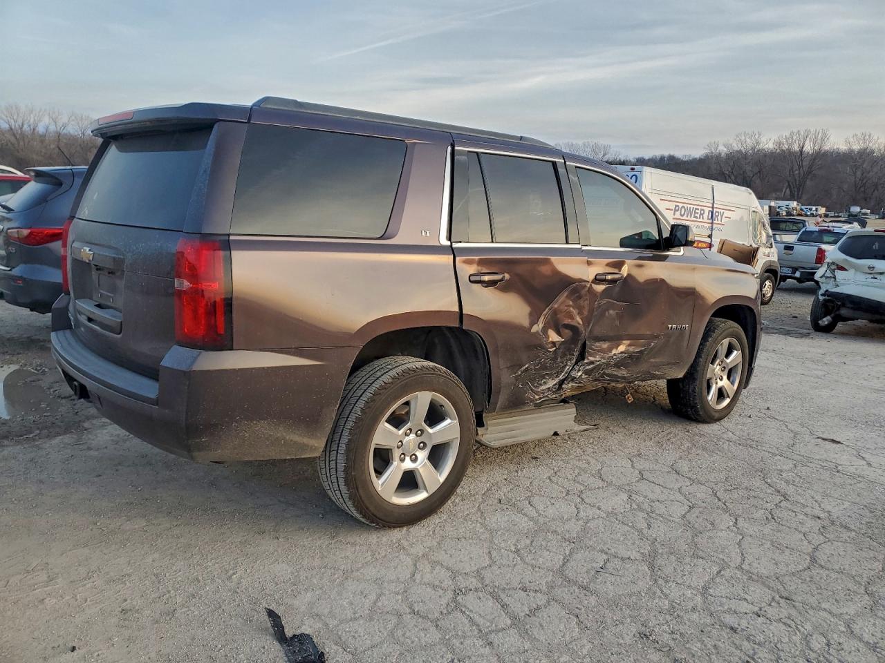 2015 CHEVROLET TAHOE K1500 LT photo 3
