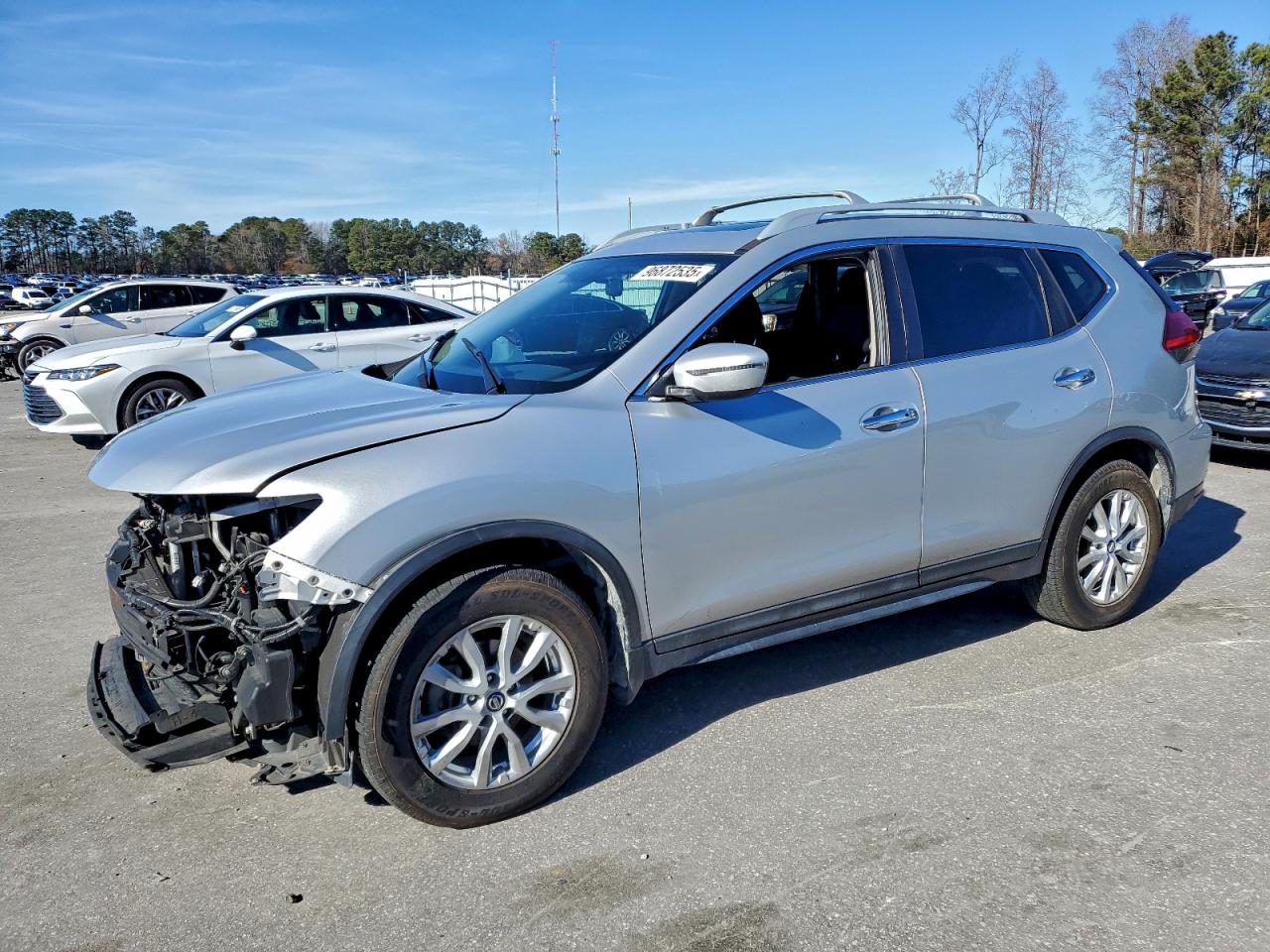 2017 NISSAN ROGUE