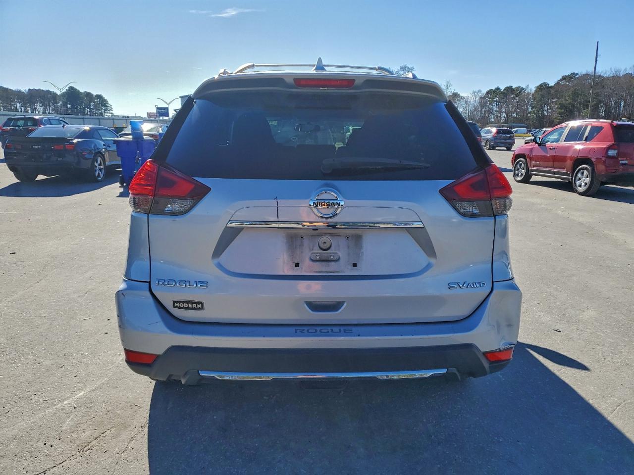 2017 NISSAN ROGUE SV photo 6