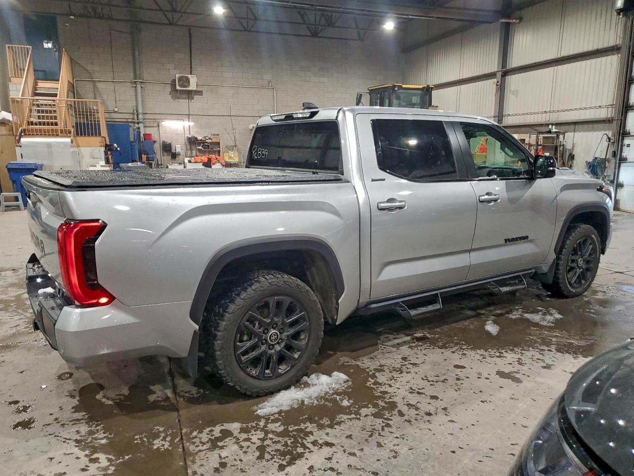 2024 TOYOTA TUNDRA CREWMAX LIMITED photo 3