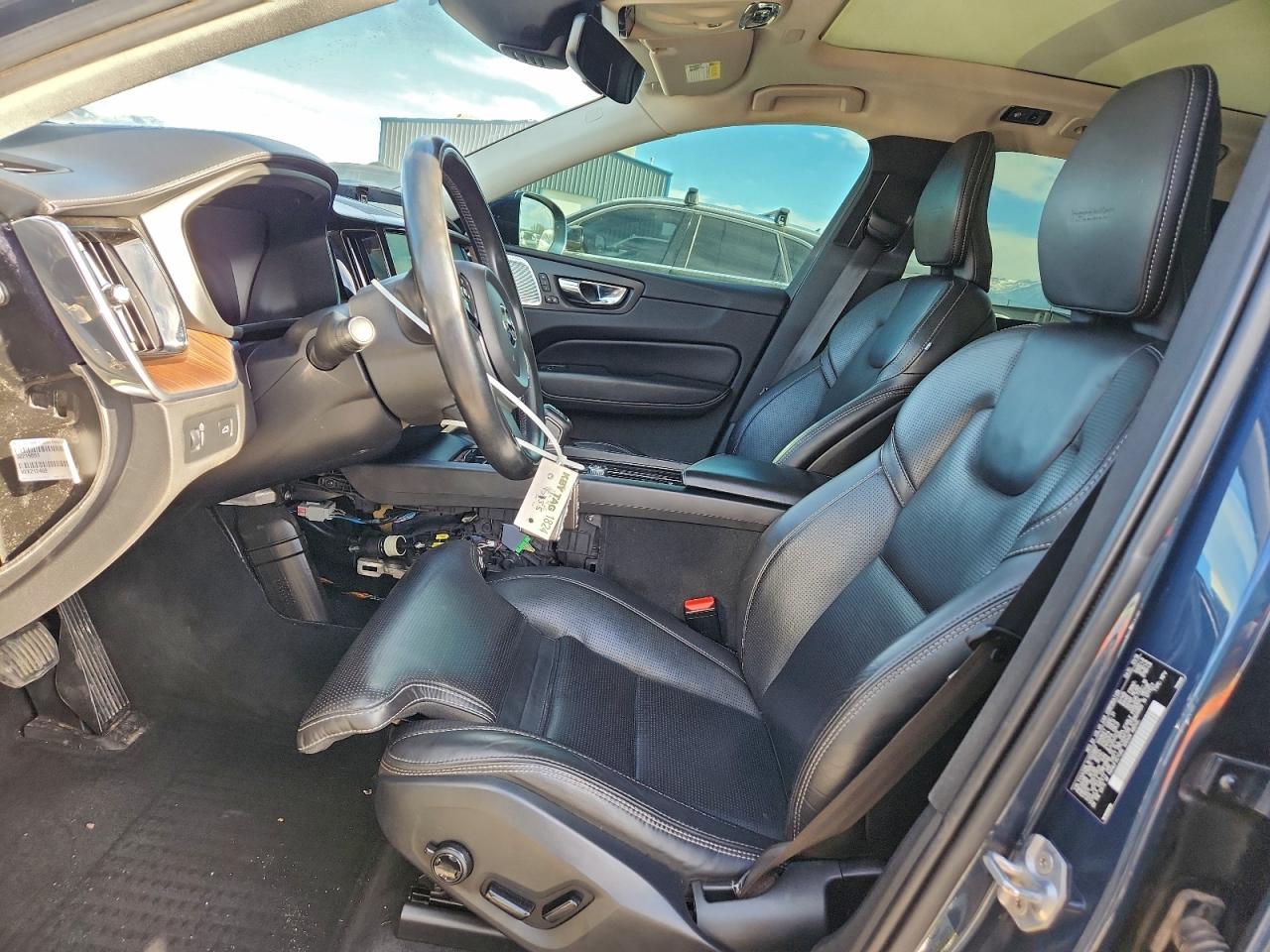 2019 VOLVO XC60 T6 INSCRIPTION photo 7
