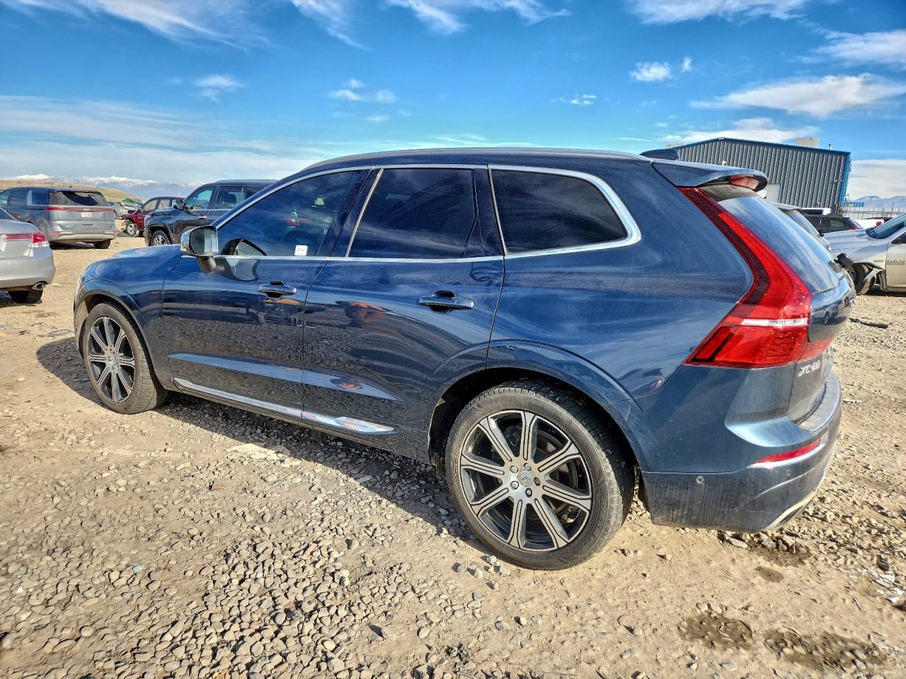 2019 VOLVO XC60 T6 INSCRIPTION photo 2