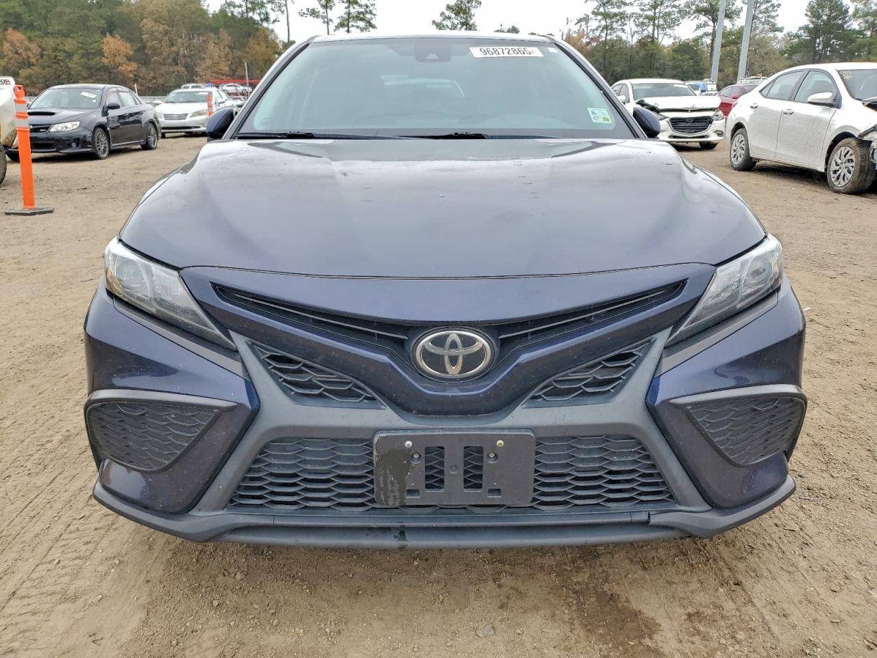 2021 TOYOTA CAMRY SE photo 5