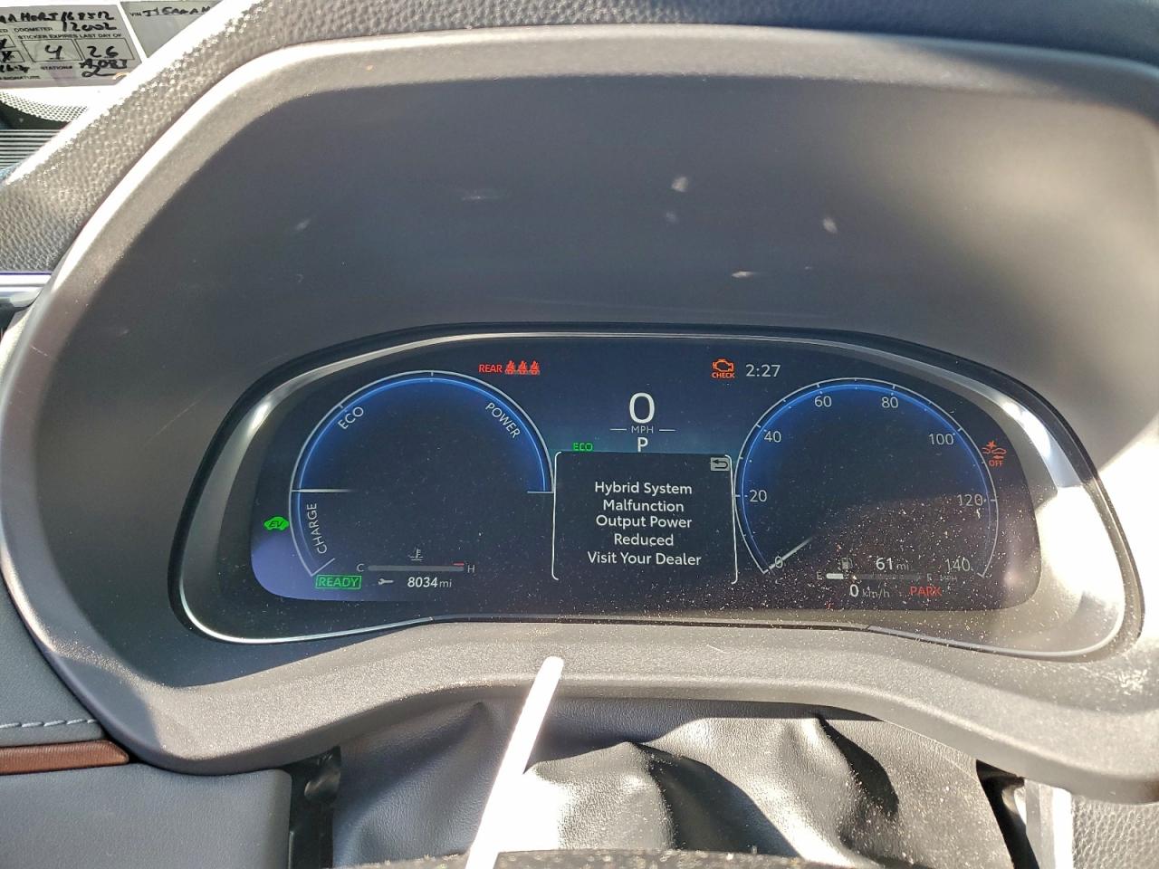 2024 TOYOTA VENZA LE photo 9