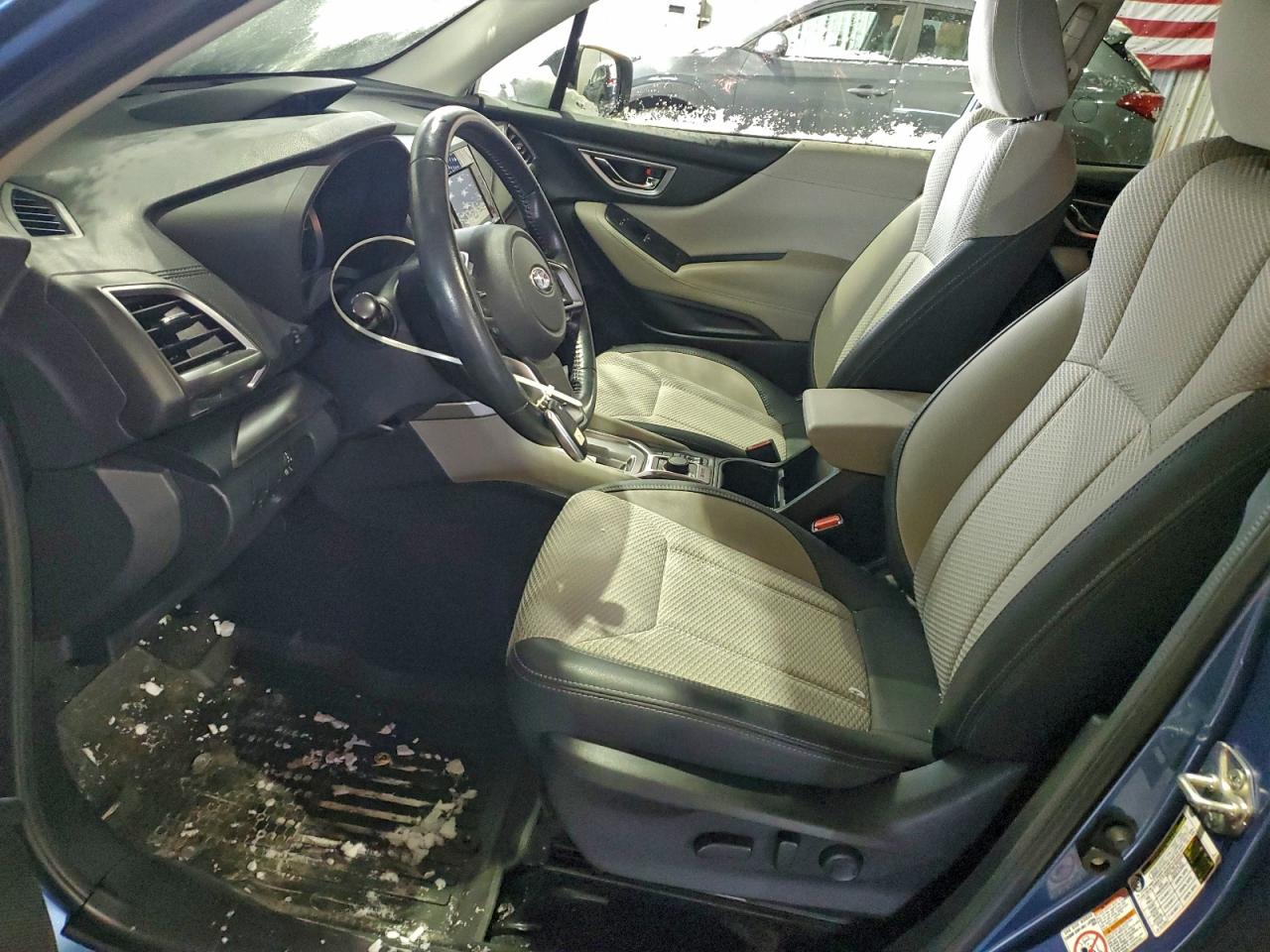 2019 SUBARU FORESTER PREMIUM photo 7