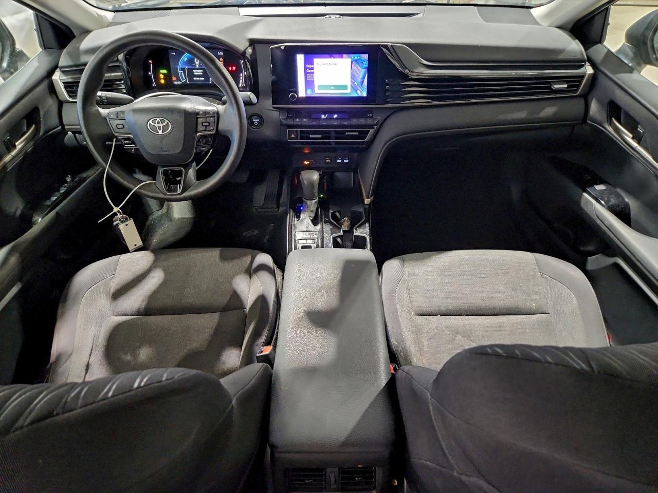 2025 TOYOTA CAMRY XSE photo 8