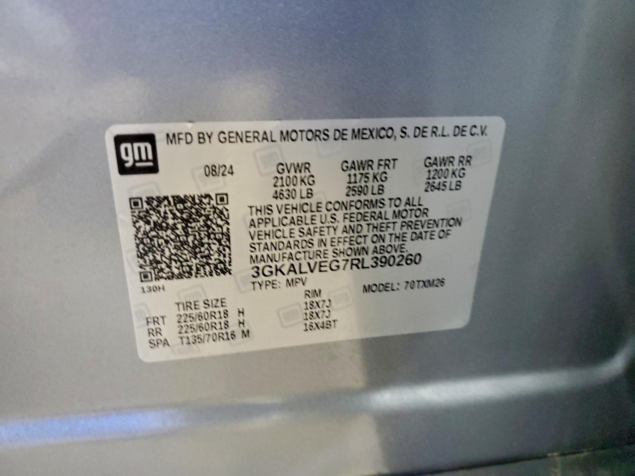 2024 GMC TERRAIN SLT photo 13