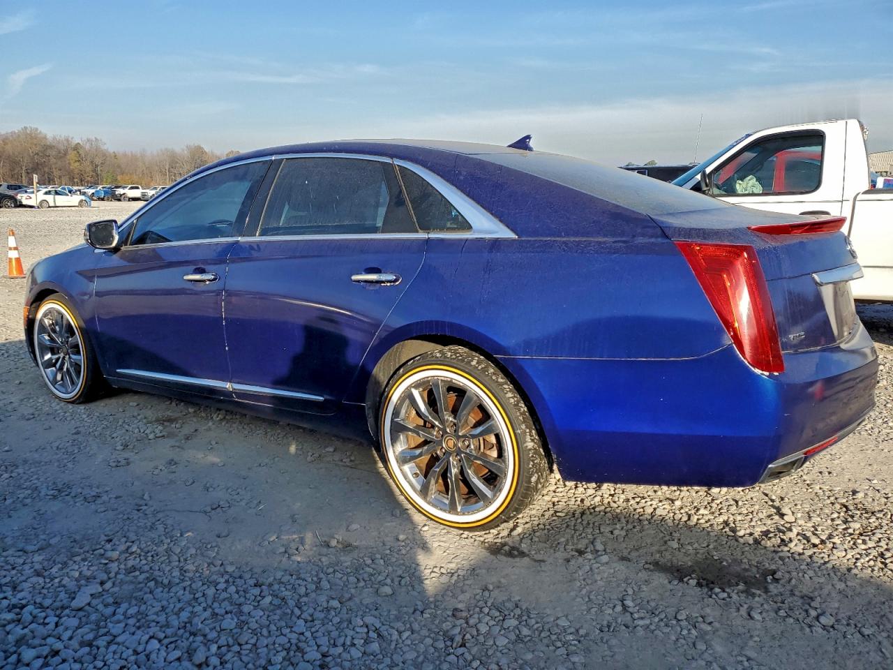 2013 CADILLAC XTS PREMIUM COLLECTION photo 2