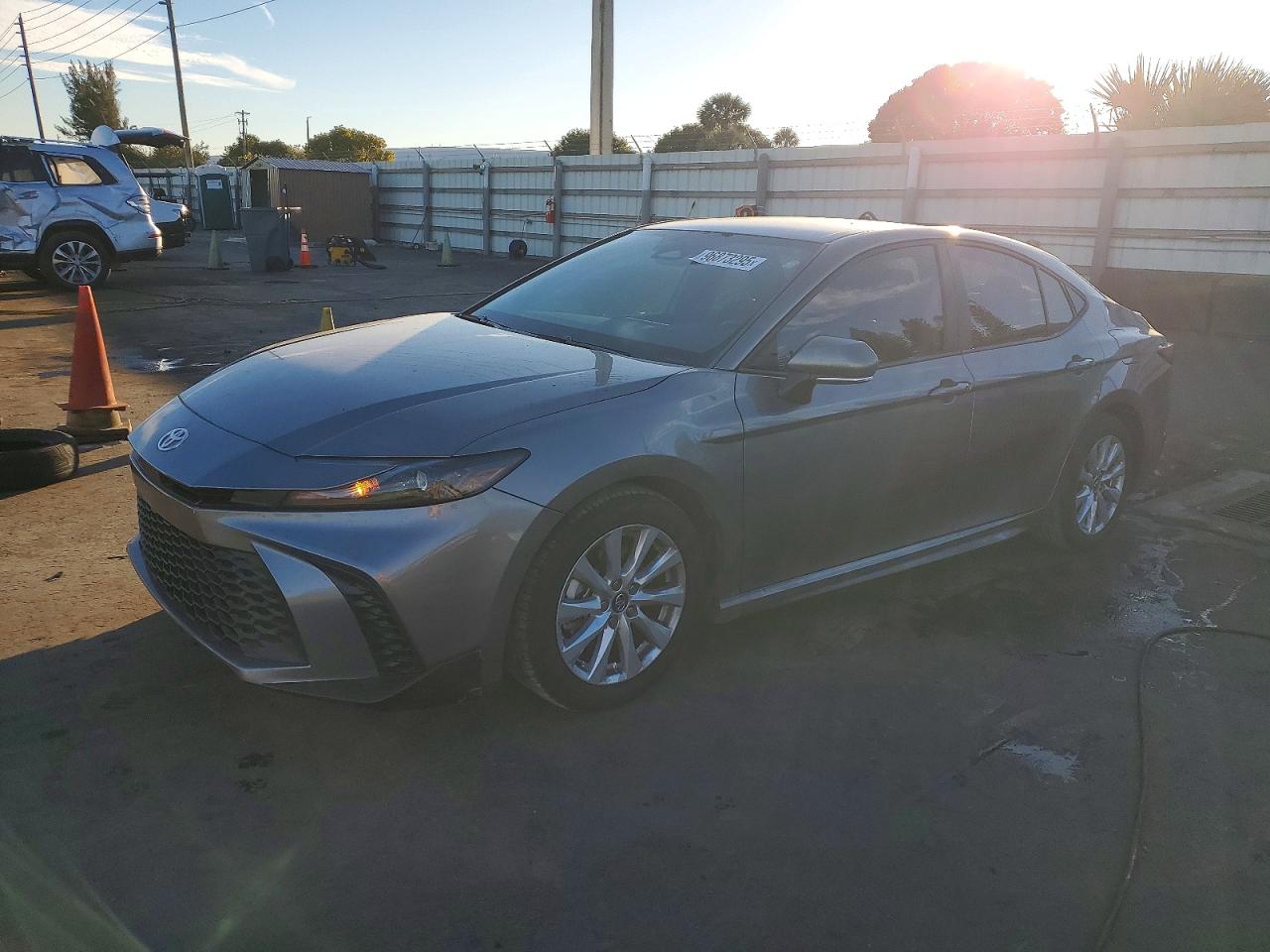 2025 TOYOTA CAMRY