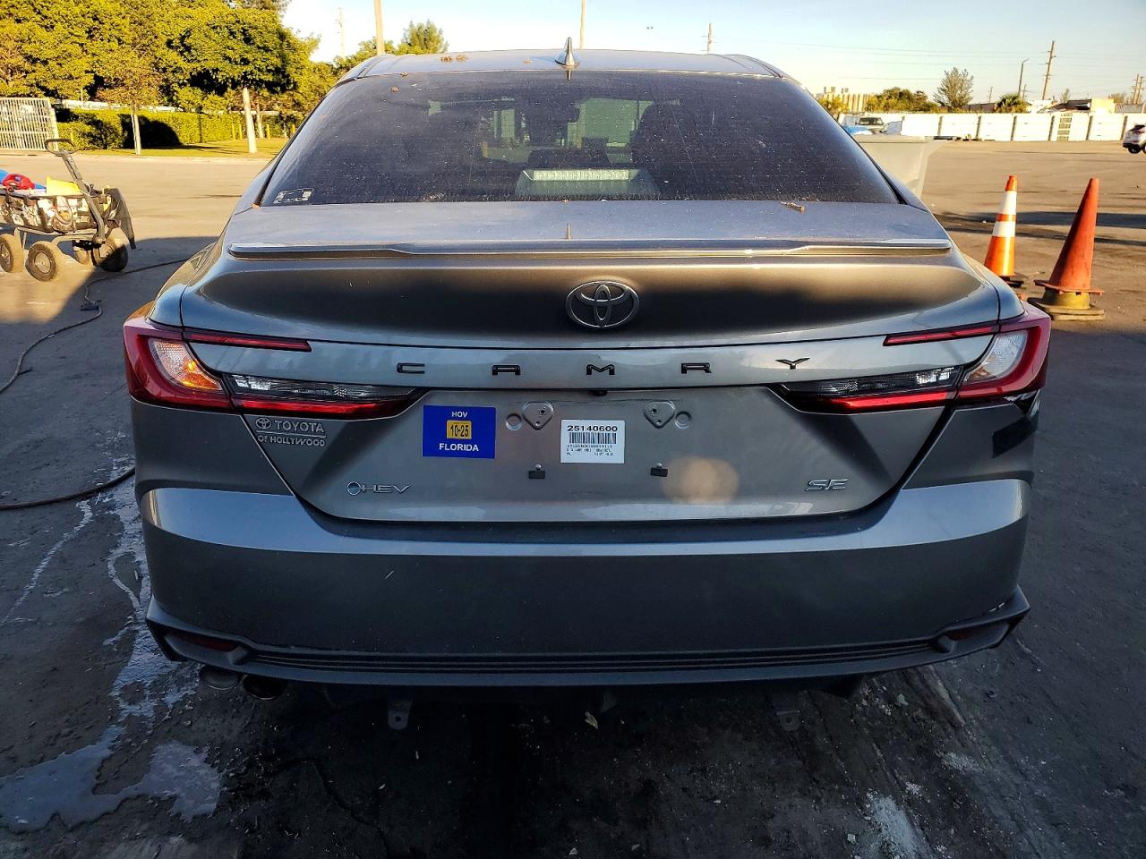 2025 TOYOTA CAMRY XSE photo 6