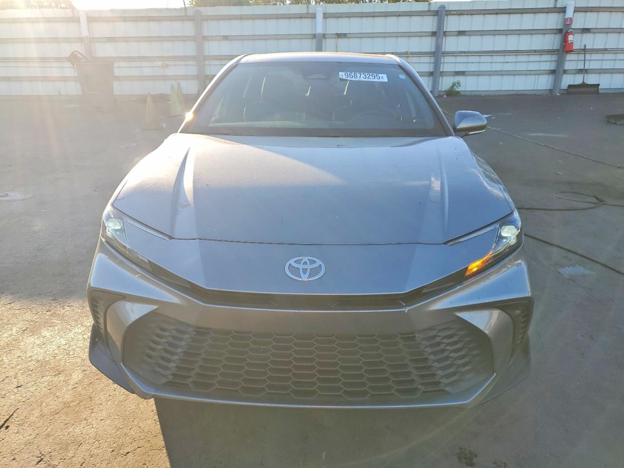 2025 TOYOTA CAMRY XSE photo 5