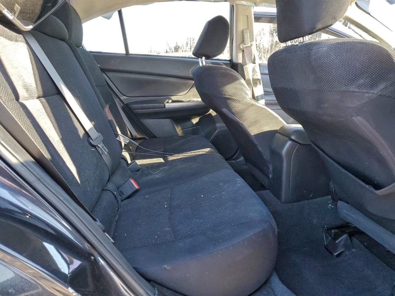 2015 SUBARU IMPREZA photo 10