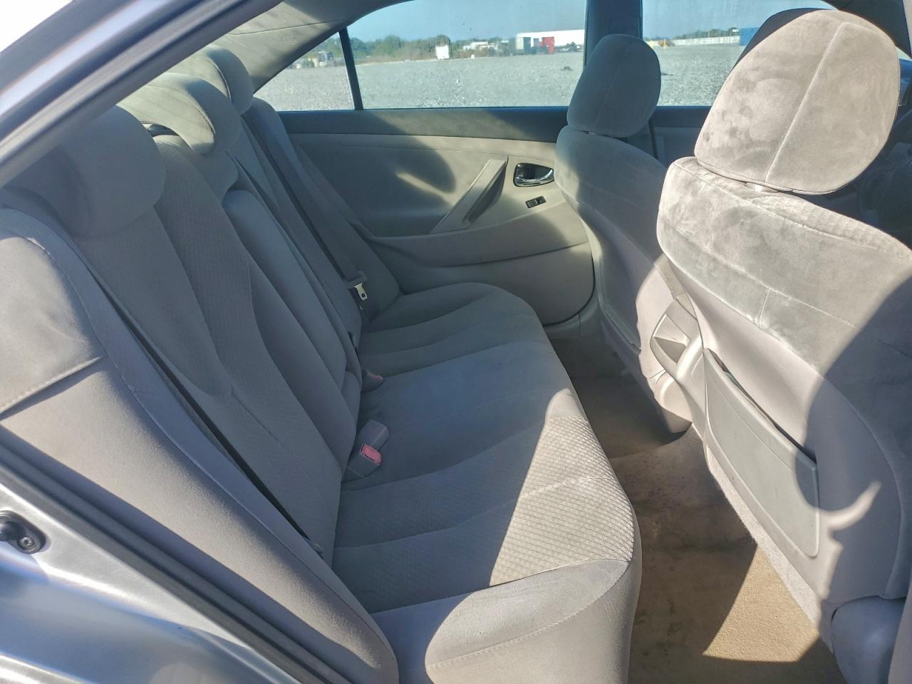 2009 TOYOTA CAMRY BASE photo 10