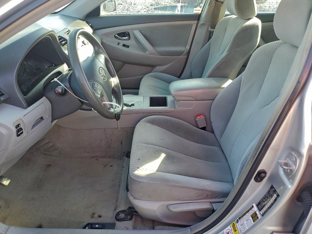 2009 TOYOTA CAMRY BASE photo 7