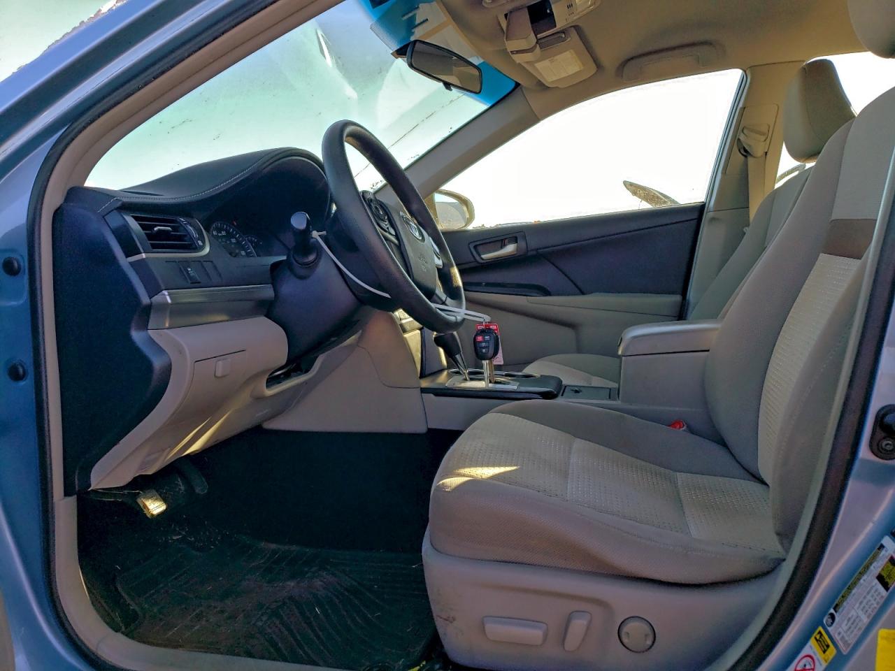 2013 TOYOTA CAMRY L photo 7
