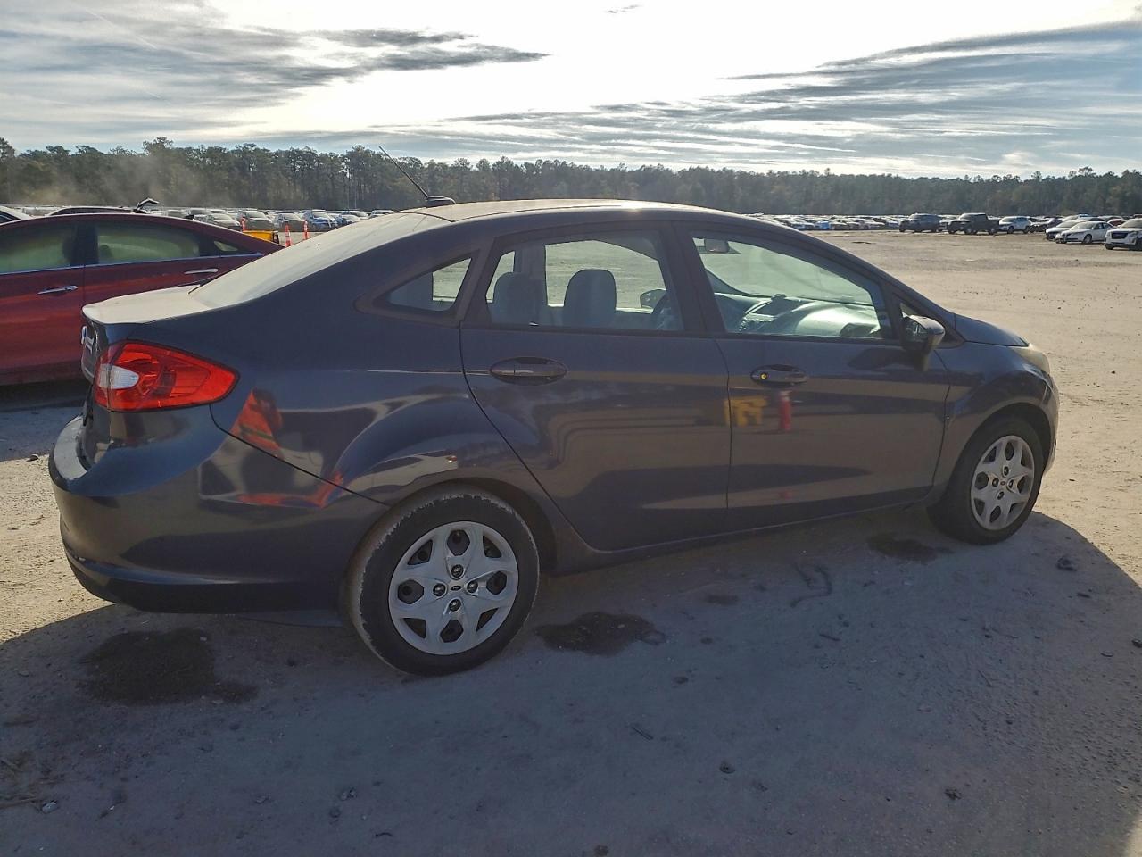 2012 FORD FIESTA S photo 3
