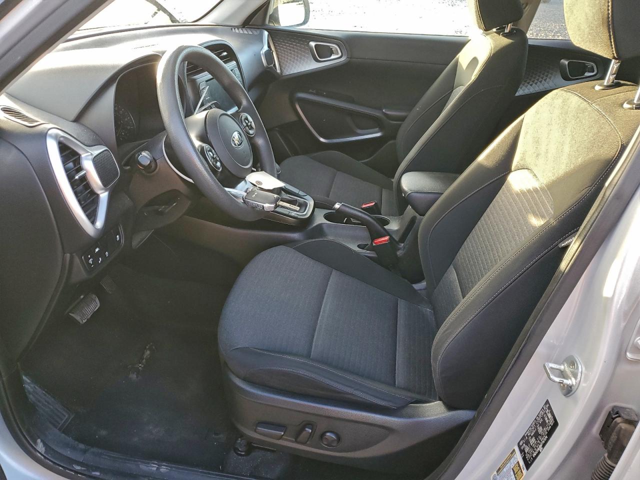 2021 KIA SOUL photo 7